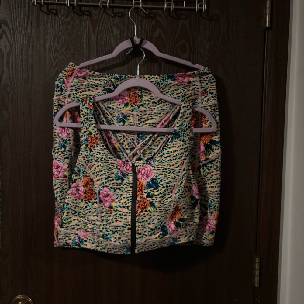 Floral Print Zip-Up Active Bra and Biker Shorts Set